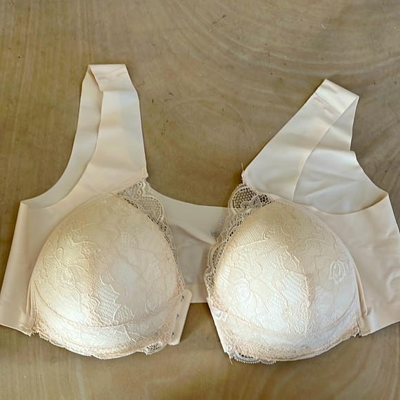 Bras 6XL - Picture 1 of 4